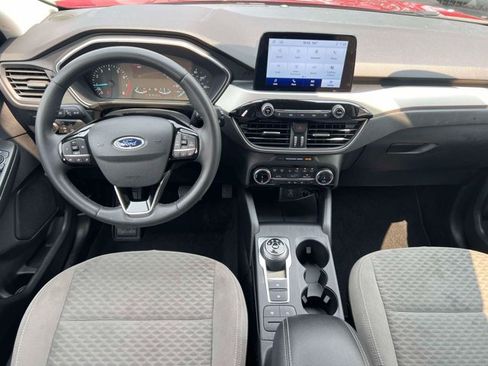 Used 2022 Ford Escape SE w/ SE Sport Appearance Package AWD/4WD image 14