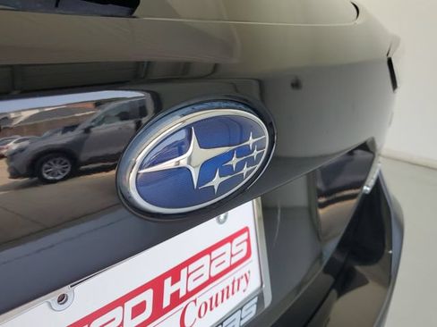Used 2024 Subaru Outback Premium AWD/4WD image 10