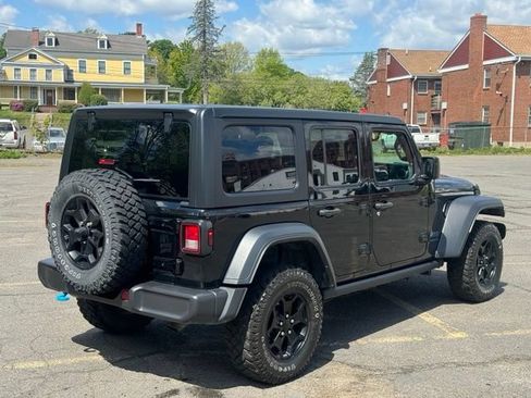 Used 2023 Jeep Wrangler Unlimited w/ Cold Weather Group AWD/4WD image 7