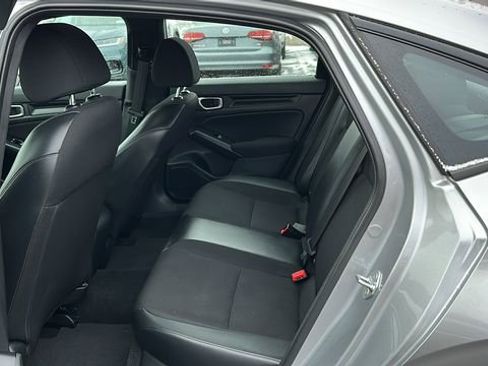 Used 2023 Honda Civic Sport image 21