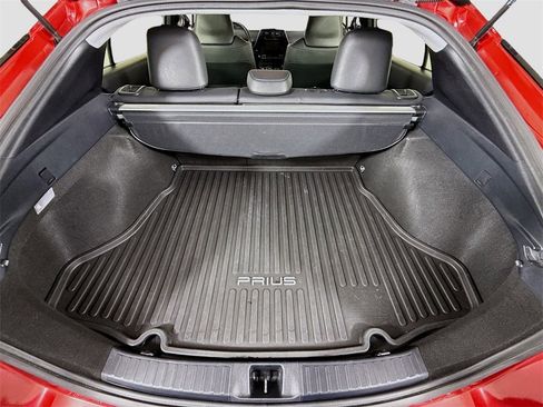 Used 2019 Toyota Prius XLE image 24