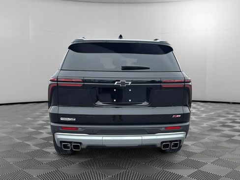 Used 2024 Chevrolet Traverse Z71 w/ LPO, Floor Liner Package image 8