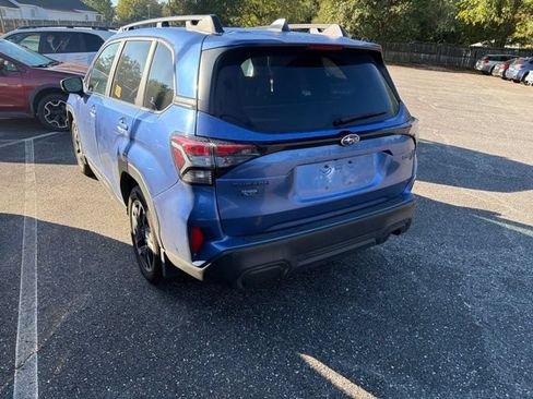 Certified 2025 Subaru Forester Limited w/ Popular Package AWD/4WD image 7