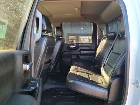 Used 2020 Chevrolet Silverado 2500 LT w/ Z71 Off-Road Package image 14