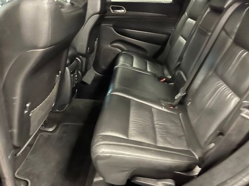 Used 2015 Jeep Grand Cherokee Laredo w/ Quick Order Package 23E image 17