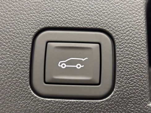 New 2026 GMC Terrain Elevation w/ Elevation Premium Package image 10