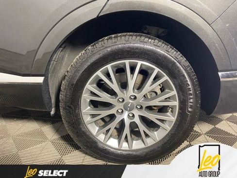 Used 2024 Genesis GV80 2.5T AWD/4WD image 26