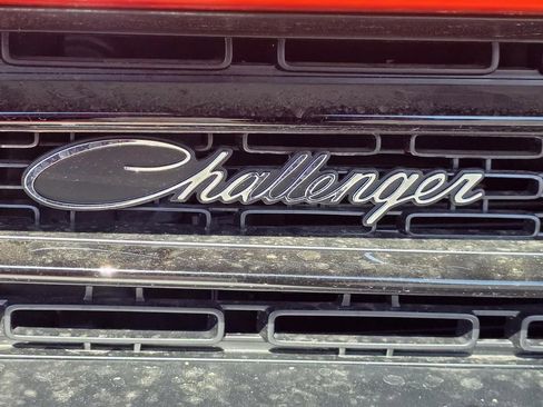 Used 2021 Dodge Challenger R/T Scat Pack RWD image 38
