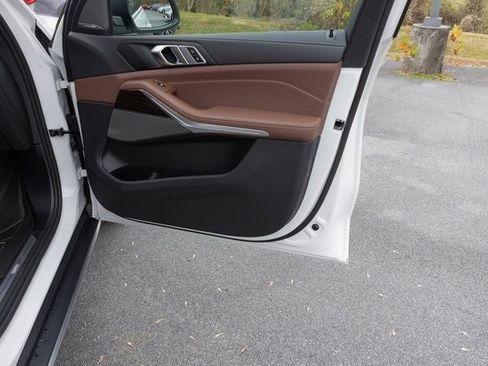 New 2026 BMW X5 xDrive50e image 20