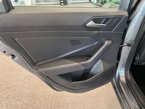 Used 2020 Volkswagen Jetta S image 28