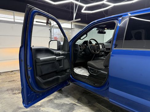 Used 2018 Ford F150 XLT w/ Equipment Group 302A Luxury image 8