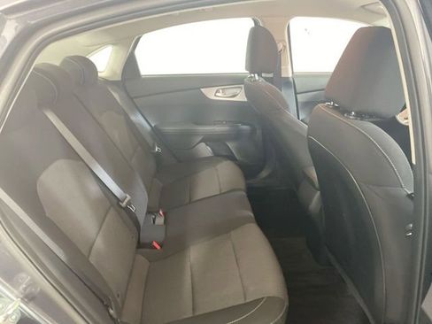 Used 2024 Kia Forte LXS w/ LXS Technology Package image 31