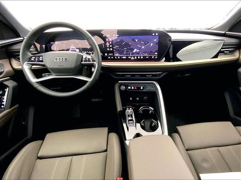 New 2025 Audi Q5 Premium Plus image 6