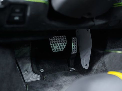 Used 2023 Ferrari F8 Tributo image 18