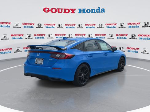 Used 2024 Honda Civic Sport image 8