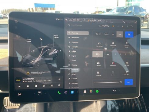 Used 2023 Tesla Model 3 Standard Range image 21