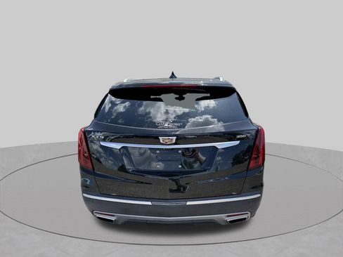 Used 2024 Cadillac XT5 Premium Luxury w/ Technology Package FWD image 7