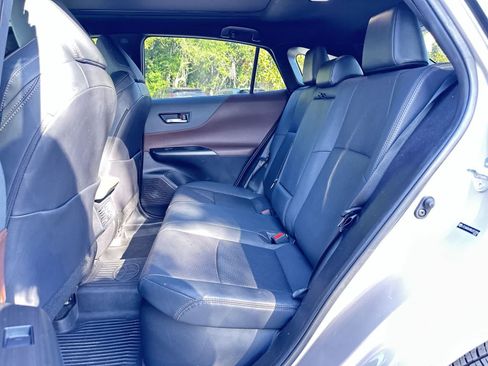 Used 2021 Toyota Venza Limited w/ Advanced Technology Package AWD/4WD image 16