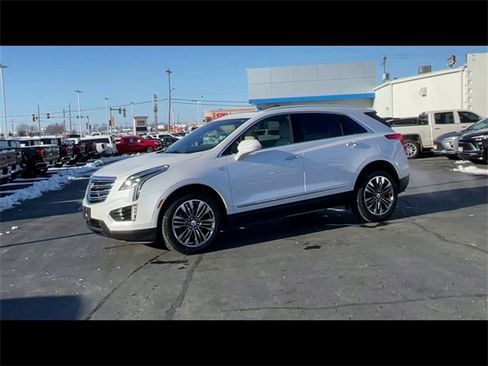 Used 2018 Cadillac XT5 Premium Luxury image 4
