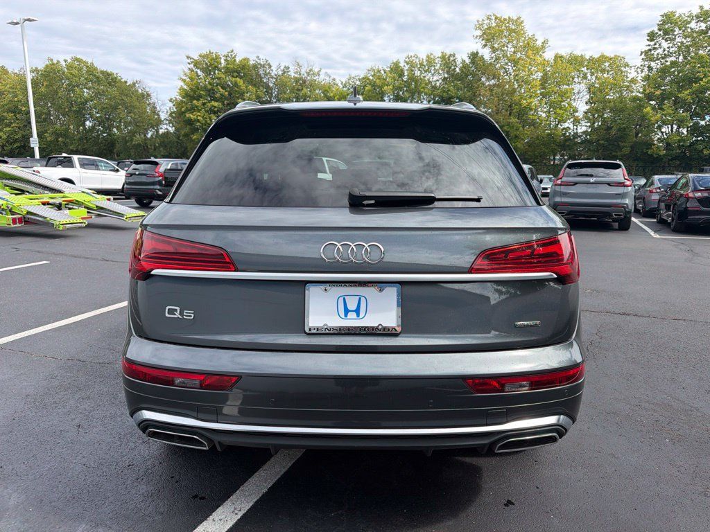 Used 2023 Audi Q5 2.0T Premium Plus w/ Premium Plus Package AWD/4WD image 4