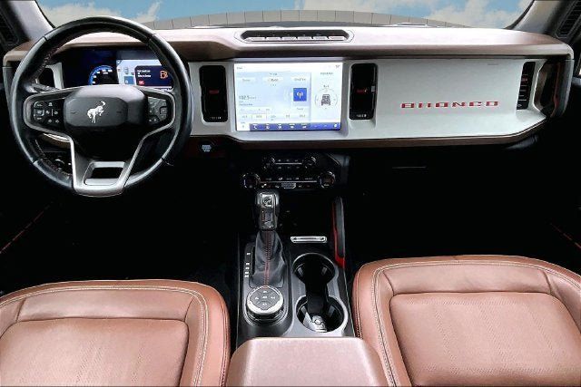Used 2023 Ford Bronco Heritage Edition AWD/4WD image 15