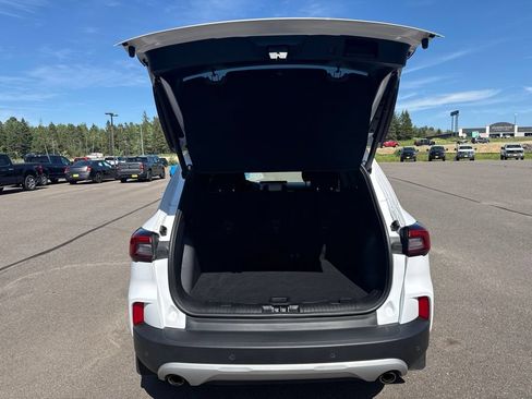 Certified 2024 Ford Escape Active w/ Tech Pack #1 AWD/4WD image 3
