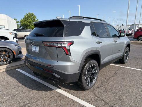 New 2026 Chevrolet Equinox RS FWD image 3