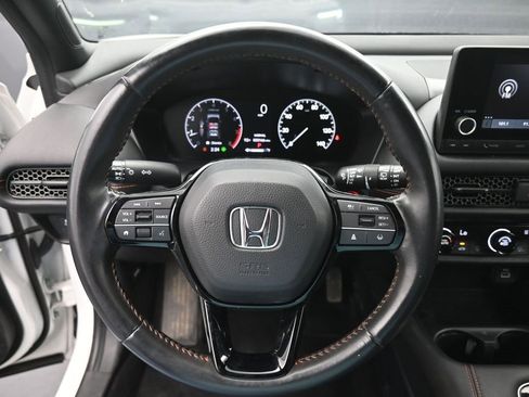 Used 2023 Honda HR-V Sport image 7