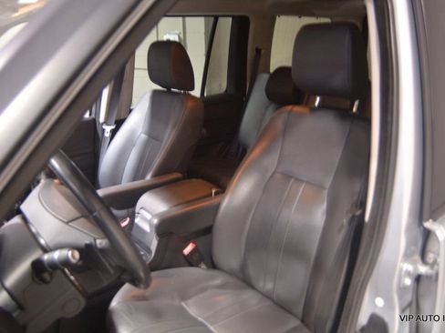 Used 2016 Land Rover LR4 4WD 4dr image 15