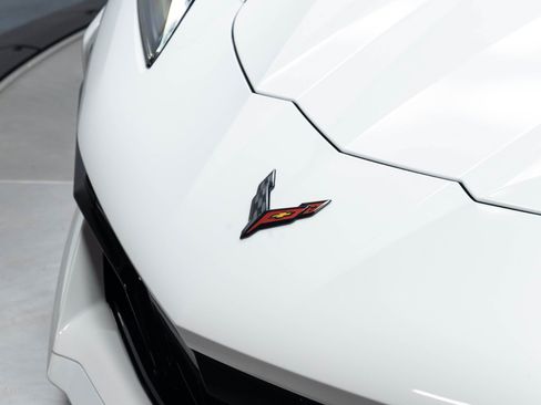 Used 2023 Chevrolet Corvette Z06 RWD image 42