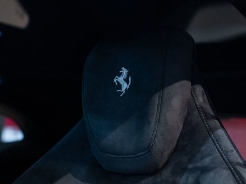 Certified 2025 Ferrari Purosangue AWD/4WD image 6