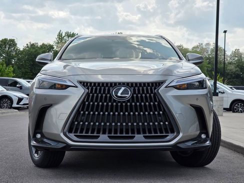 New 2026 Lexus NX 350 AWD image 3
