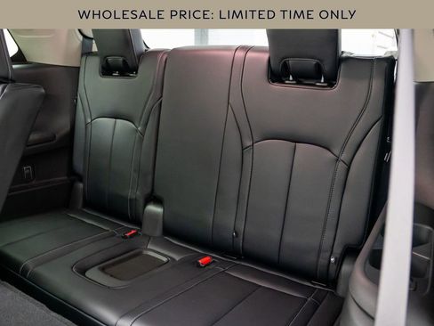 Used 2023 INFINITI QX60 Sensory w/ Vision Package AWD/4WD image 19