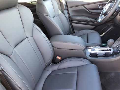 New 2026 Subaru Ascent Limited image 12