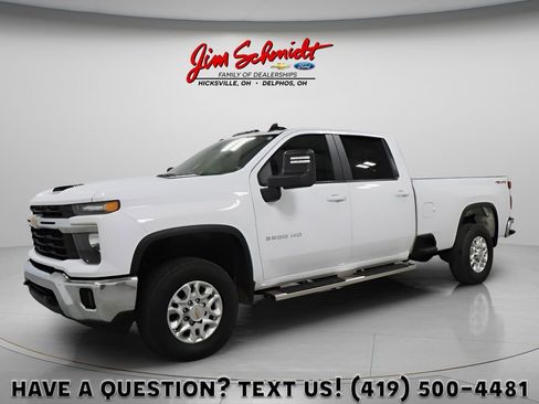 Used 2024 Chevrolet Silverado 3500 LT w/ Convenience Package image 1