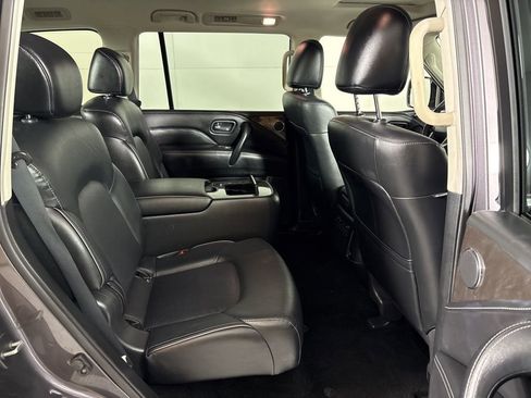 Used 2024 INFINITI QX80 Luxe image 16