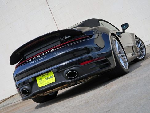 Used 2021 Porsche 911 Carrera S RWD image 53