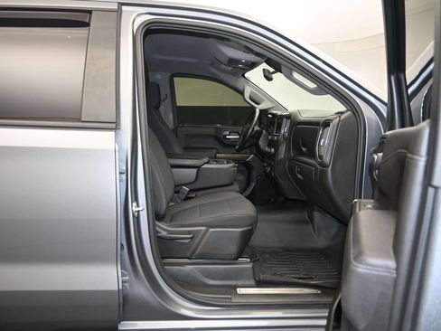 Certified 2021 Chevrolet Silverado 1500 RST AWD/4WD image 26