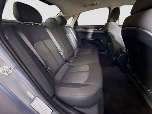Used 2022 Kia K5 LXS FWD image 27