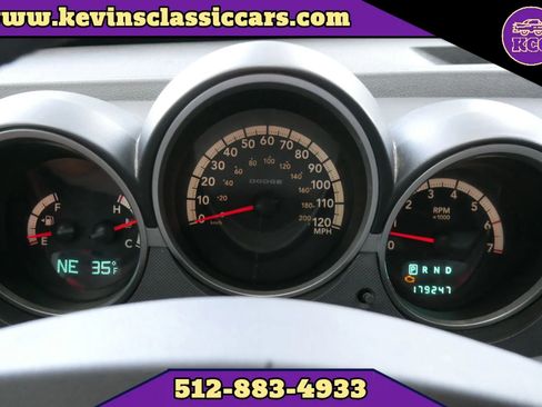 Used 2007 Dodge Nitro R/T image 29