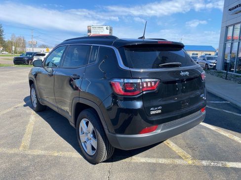 Used 2022 Jeep Compass Latitude w/ Convenience Group AWD/4WD image 12