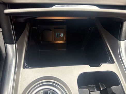 Certified 2023 Ford Explorer XLT w/ Equipment Group 202A image 37