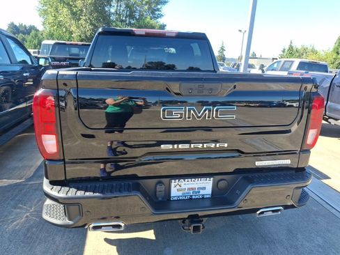 Used 2022 GMC Sierra 1500 Elevation AWD/4WD image 9