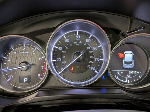 Used 2018 MAZDA CX-5 Touring w/ Preferred Equipment Package image 15