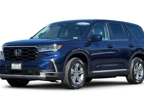 Certified 2024 Honda Pilot EX-L image 2