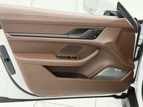 Certified 2025 Porsche Taycan Turbo S AWD/4WD image 28