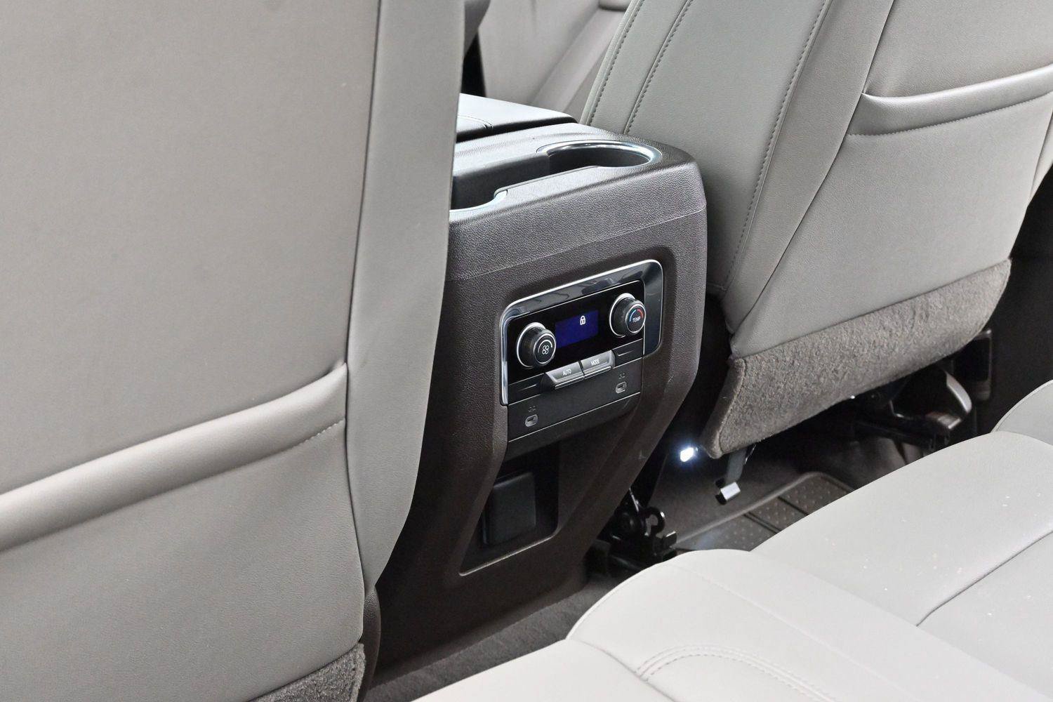 Used 2021 Chevrolet Tahoe Z71 AWD/4WD image 33