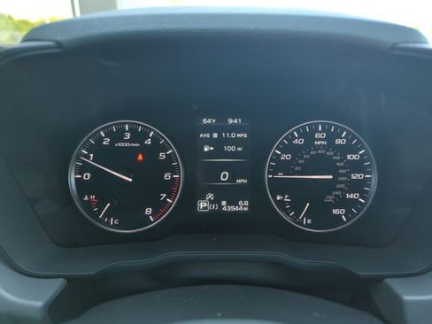 Used 2024 Subaru Crosstrek 2.5i Limited AWD/4WD image 20