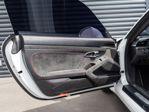 Used 2015 Porsche 911 GT3 image 27