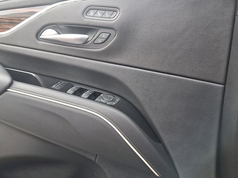 Used 2023 Cadillac Escalade ESV Premium Luxury image 14